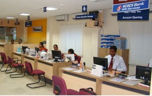 The Askari Bank career opportunity in Pakistan offers employment in the private banking sector for individuals interested in financial services, branch operations, and customer banking support. In the competitive banking job market of 2026, many candidates search for Askari Bank career openings to understand the eligibility requirements, salary structure, and practical application process before applying.